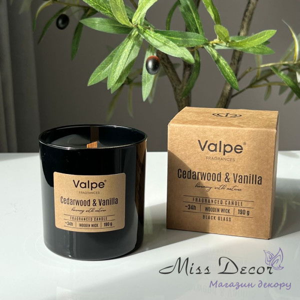 Свеча ароматическая с деревянным фитилем bispol cedarwood & vanilla