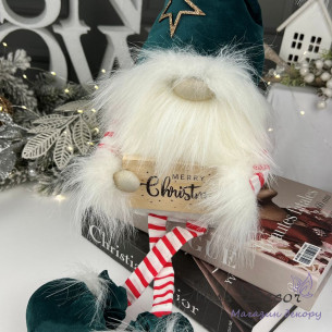 Новорічний гном з табличкою merry christmas смарагдовий