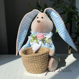 Кролик з кошиком (блакитний)